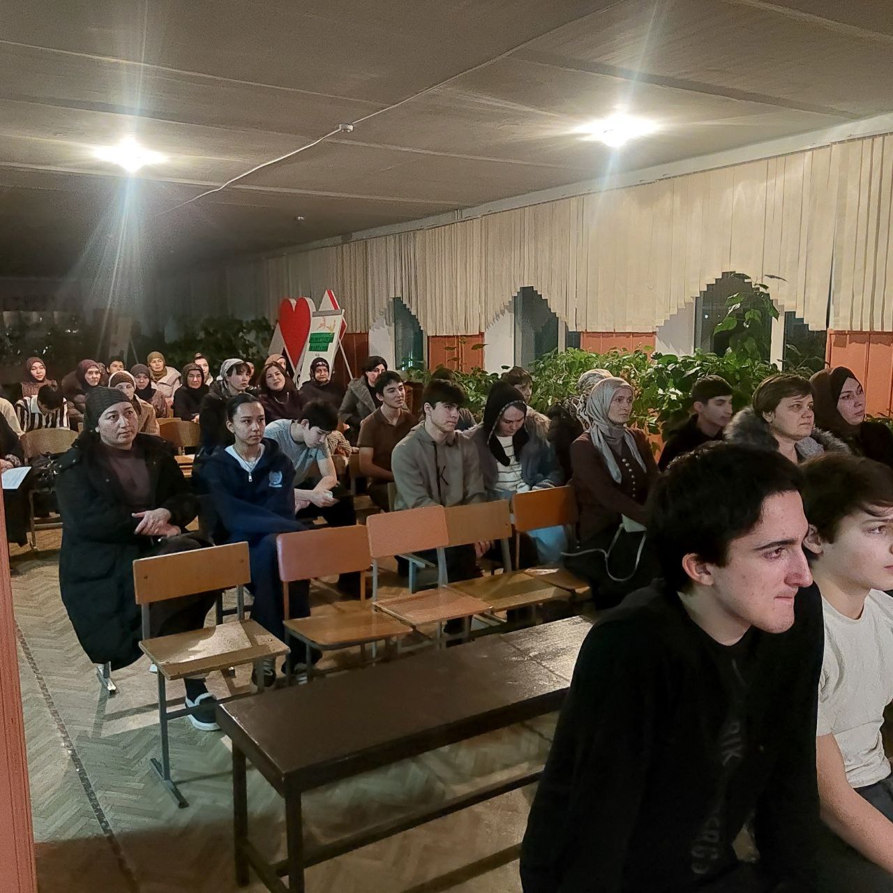 5442892667474874879 121